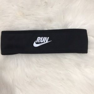 Nike headband